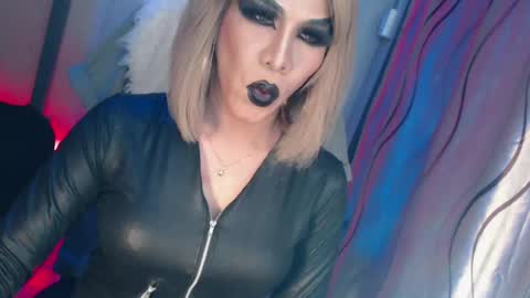 Snapshot of cum_4youbaby chatting on 07.12.26 CUMMELA SLUTI online show from 07.12.26