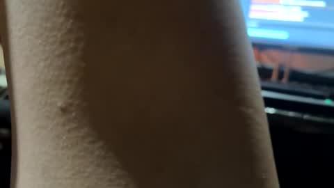 im KIM new girl to spoil online show from 02.17.25