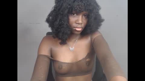 Snapshot of cum_ebony_xsecret chatting on 10.17.25 sophie online show from 10.17.25
