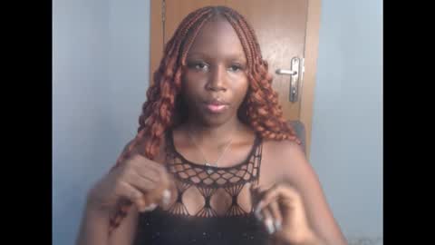 Snapshot of cum_ebony_xsecret chatting on 11.10.25 sophie online show from 11.10.25