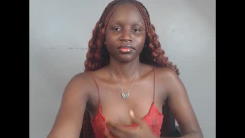 Snapshot of cum_ebony_xsecret chatting on 11.21.25 sophie online show from 11.21.25