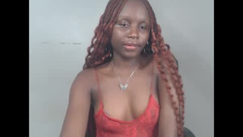 Snapshot of cum_ebony_xsecret chatting on 11.23.25 sophie online show from 11.23.25