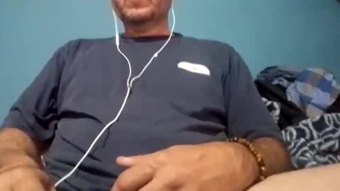 Snapshot of cumbian_chero chatting on 04.29.26 cumbian_chero online show from 04.29.26