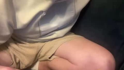 Snapshot of cumfar1985 chatting on 11.19.25 Cumfar online show from 11.19.25