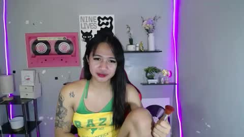 Snapshot of cumgirl_lexi69 chatting on 05.13.26 lexi your cumgirl online show from 05.13.26