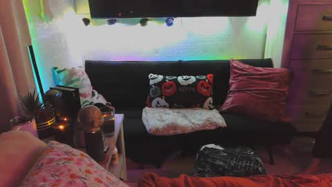 cumguzzlingskank online show from 09.25.25