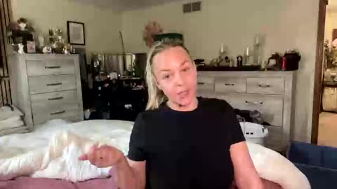 cumguzzlingskank online show from 05.19.26