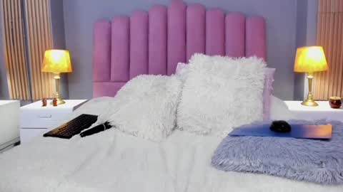 Cumming Loving online show from 02.08.25