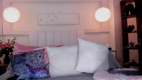 Cumming Loving online show from 04.05.26