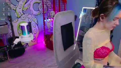 CUMpotikEve online show from 04.21.26