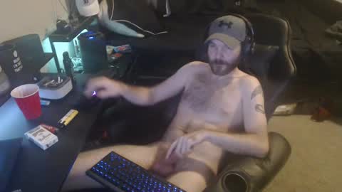 Snapshot of cumslinger2003 chatting on 12.27.24 cumslinger2003 online show from 12.27.24