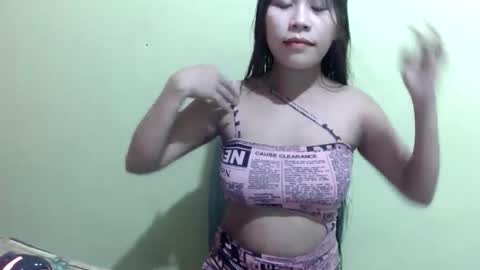 cumwhore4uxox online show from 11.02.25