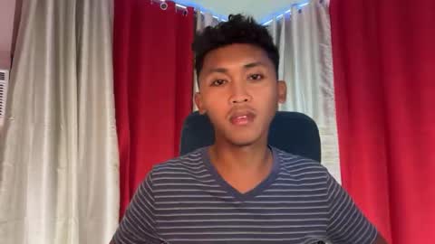 Snapshot of curly_iron chatting on 02.01.26 curly_iron online show from 02.01.26