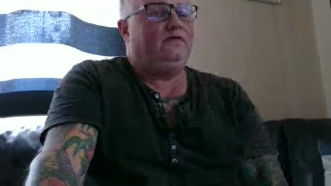 curtus14 online show from 09.30.25