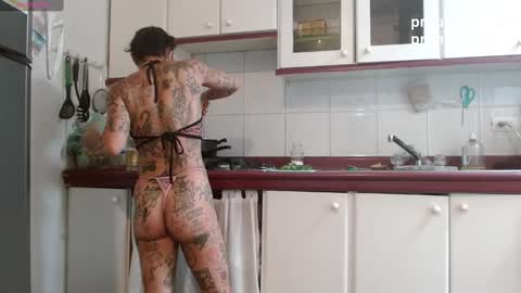 Curuba online show from 12.12.24