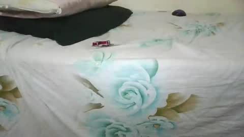 curvey_brown_girl online show from 05.23.26