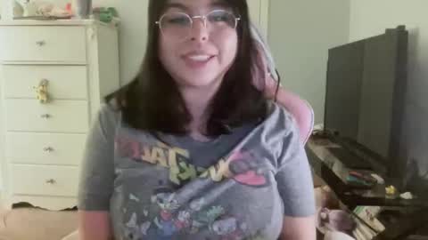 Emmie online show from 01.13.26