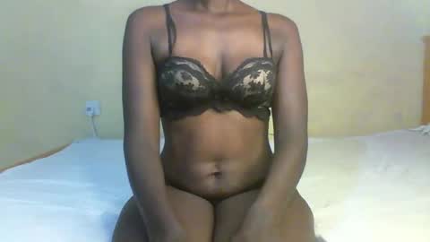 Snapshot of curvious_lilah chatting on 12.16.25 curvious lilah online show from 12.16.25