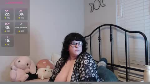 Curvy CrushXO online show from 01.11.26