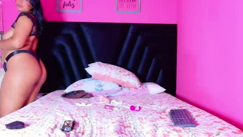 curvybrunnete online show from 01.10.26