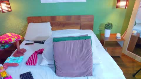 Danna online show from 04.15.26