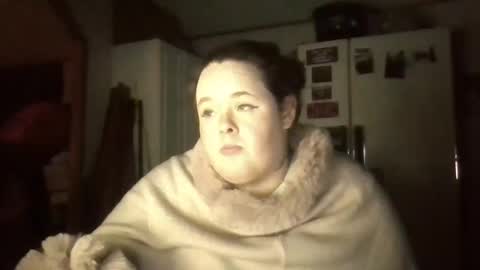 dahlia -kim online show from 12.29.24