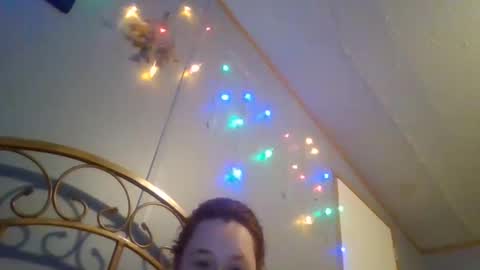 dahlia -kim online show from 01.04.25