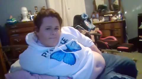 dahlia -kim online show from 01.06.25