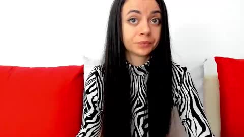 cute_angel95 online show from 03.11.25