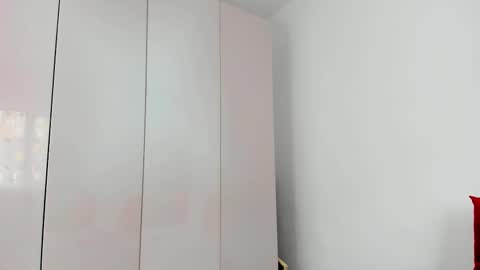 cute_angel95 online show from 11.14.25