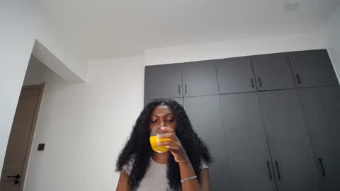 Liya online show from 05.13.26