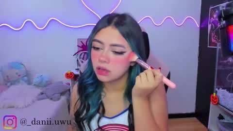 Dani  online show from 10.25.25