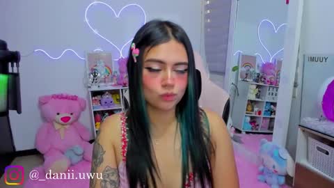 Snapshot of cute_dani__ chatting on 03.10.26 Dani online show from 03.10.26