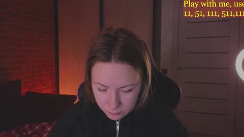 Everyday stream in the same time online show from 12.25.24