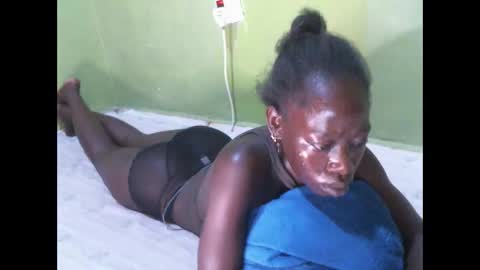 cute_doria online show from 10.08.25