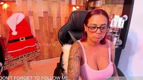    Independent Model online show from 12.04.25