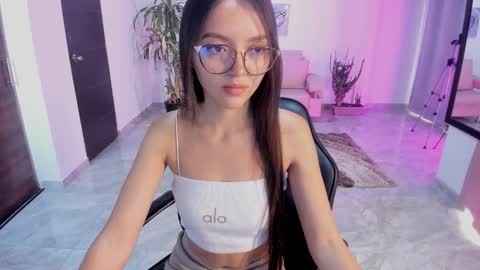 Bella Fox online show from 03.27.26