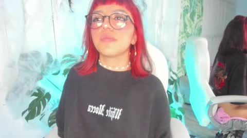 Sofa  online show from 10.10.25