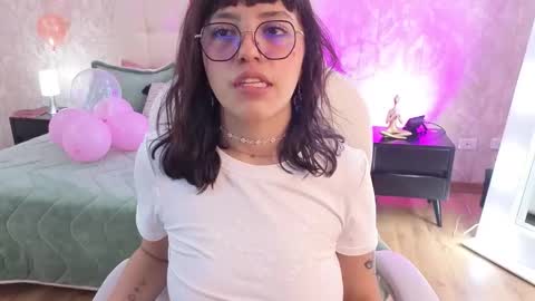 Sofa  online show from 02.20.26