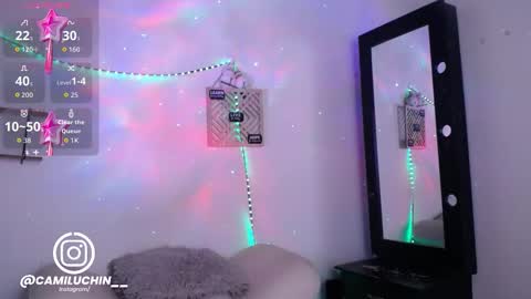 Snapshot of cute_horny12 chatting on 09.21.25 Cute horny1 online show from 09.21.25