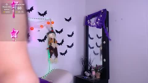 Snapshot of cute_horny12 chatting on 10.16.25 Cute horny1 online show from 10.16.25