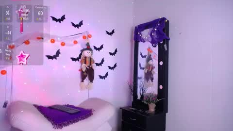 Snapshot of cute_horny12 chatting on 10.20.25 Cute horny1 online show from 10.20.25