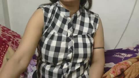 Snapshot of cute_kashmira99 chatting on 02.19.26 kashmira online show from 02.19.26