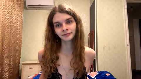 Snapshot of cute_kitte chatting on 11.16.25 cute_kitte online show from 11.16.25