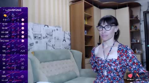 cute_lion_ online show from 03.08.25