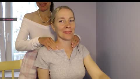 cute_lion_ online show from 09.28.25