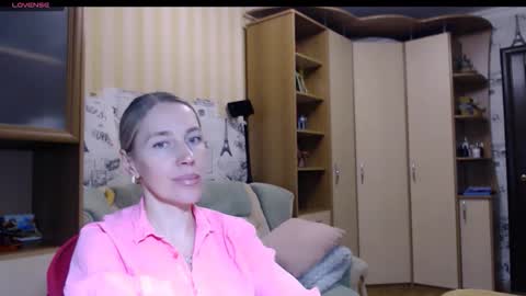 cute_lion_ online show from 12.05.25