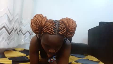 Snapshot of cute_lorna chatting on 03.10.26 cute_lorna online show from 03.10.26