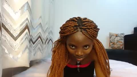 Snapshot of cute_lorna chatting on 03.17.26 cute_lorna online show from 03.17.26