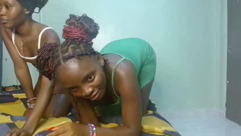 Snapshot of cute_lorna chatting on 04.11.26 cute_lorna online show from 04.11.26